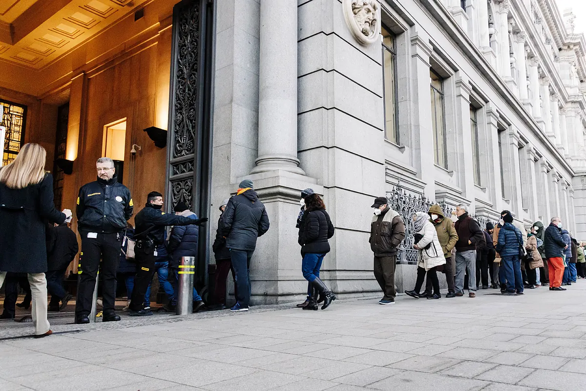 El Tesoro subastará Letras a 6 y 12 meses el martes y Bonos y ...