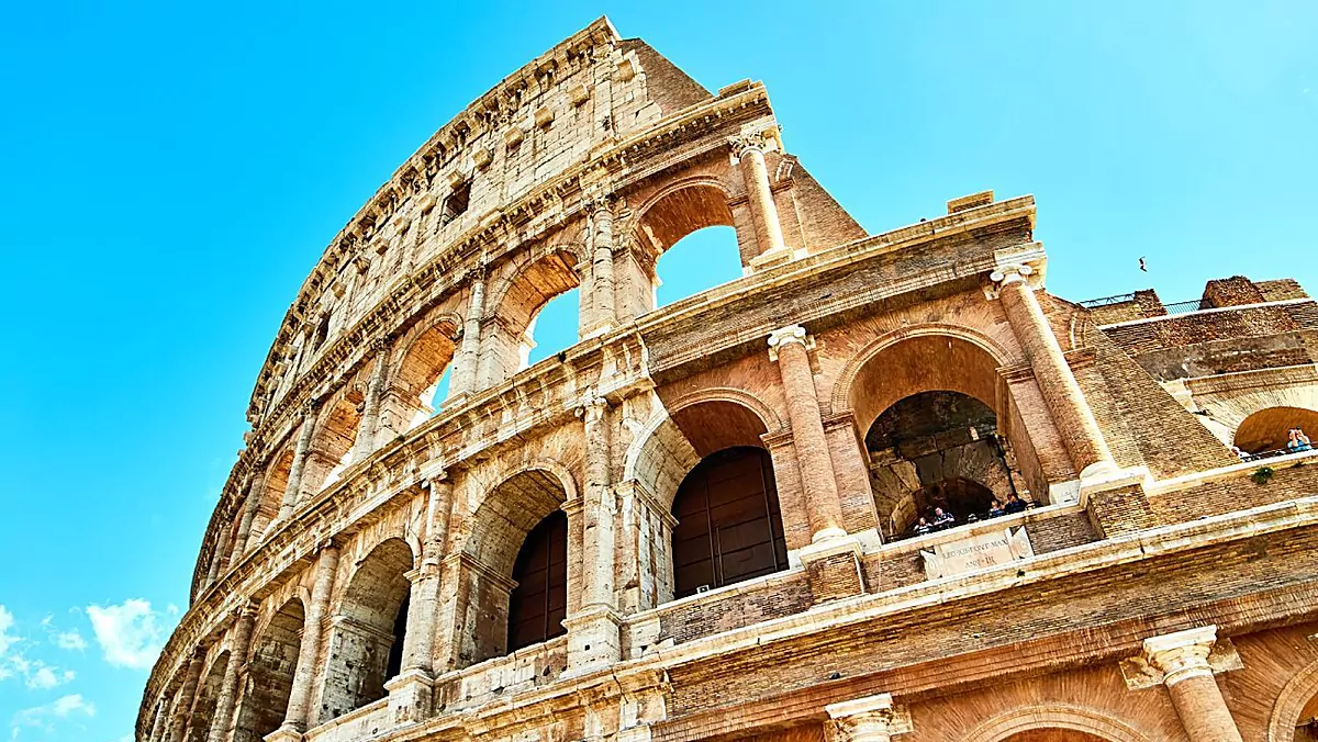 detalles de la arquitectura de los templos romanos