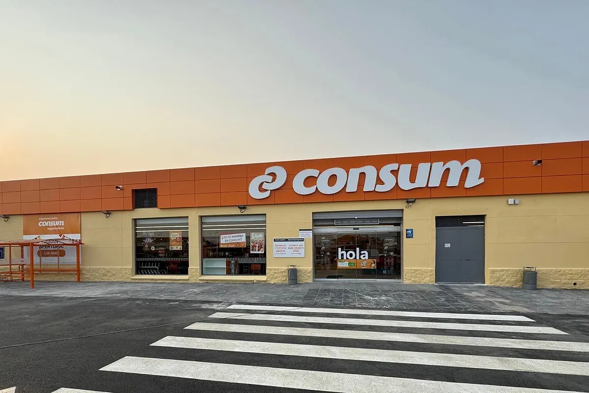 Consum supera las 500 tiendas propias, aunque su crecimiento es más intenso en franquicias