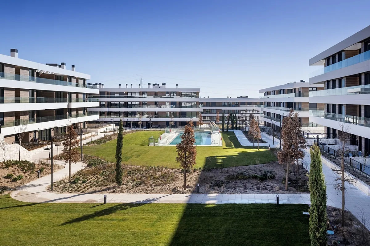Arranca La Solana, el nuevo barrio de La Moraleja: así son las primeras  casas a la venta | Casas