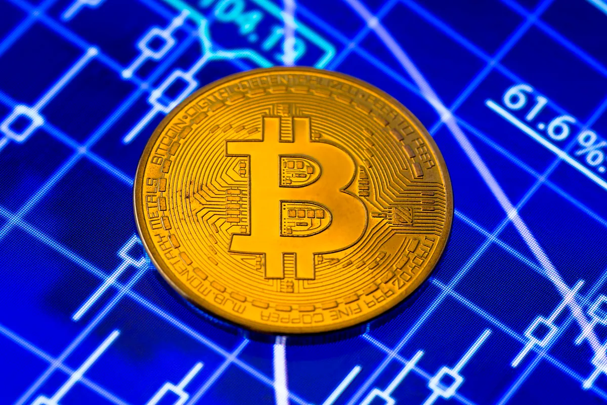 El bitcoin reconquista los 90.000 dólares en plena caída del dólar |  Mercados