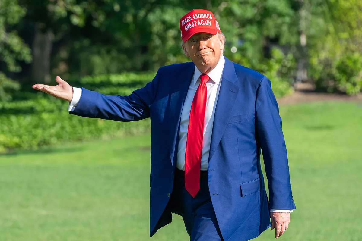 Trump asegura que Israel e Irán han acordado un "alto el fuego total"