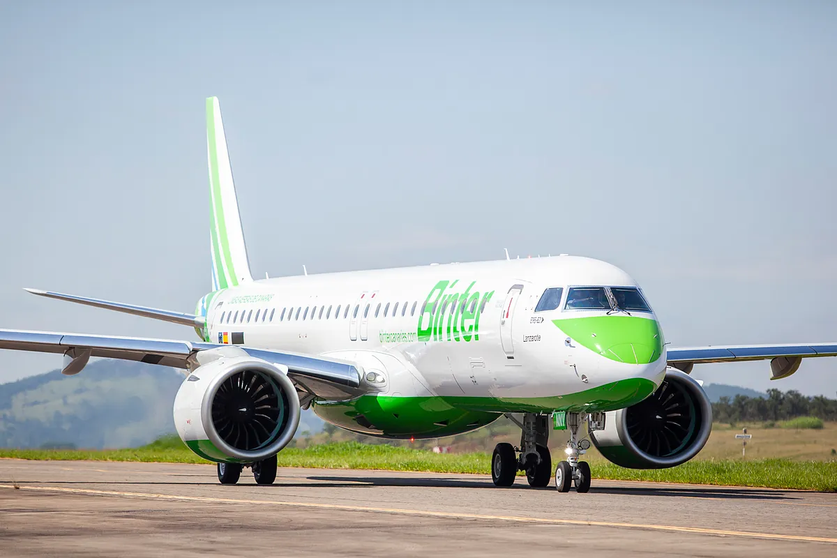 Binter ofrece billetes para volar entre Madrid y Canarias desde 25 euros