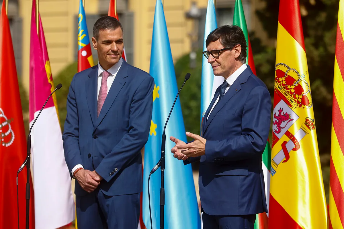 La confrontación política marca el arranque de la conferencia de presidentes en Barcelona