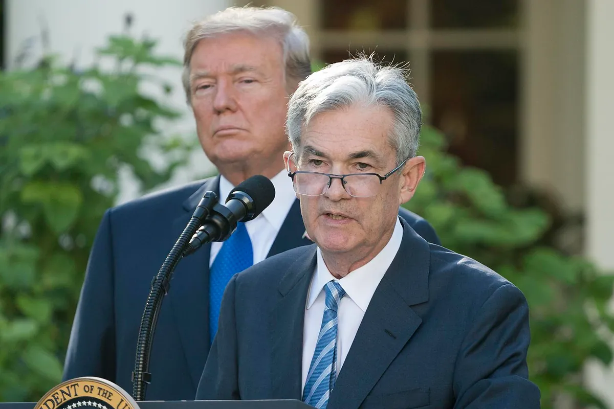 La Fed mantiene los tipos en el 4,5% y no cede a las amenazas de Trump