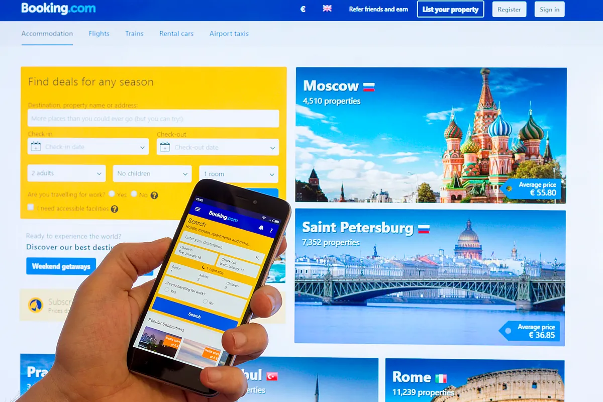 Booking elimina 4.000 anuncios ilegales de pisos turísticos por indicación de Consumo