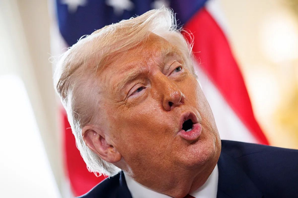 Trump impone su visión arancelaria al mundo tras la capitulación de Europa