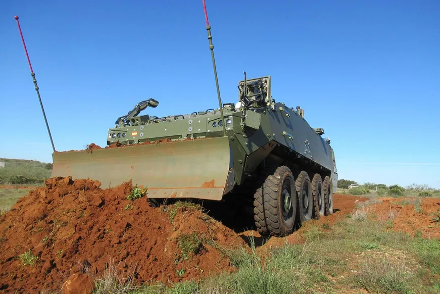 Santa Bárbara acelera la producción del blindado 8x8 Dragón