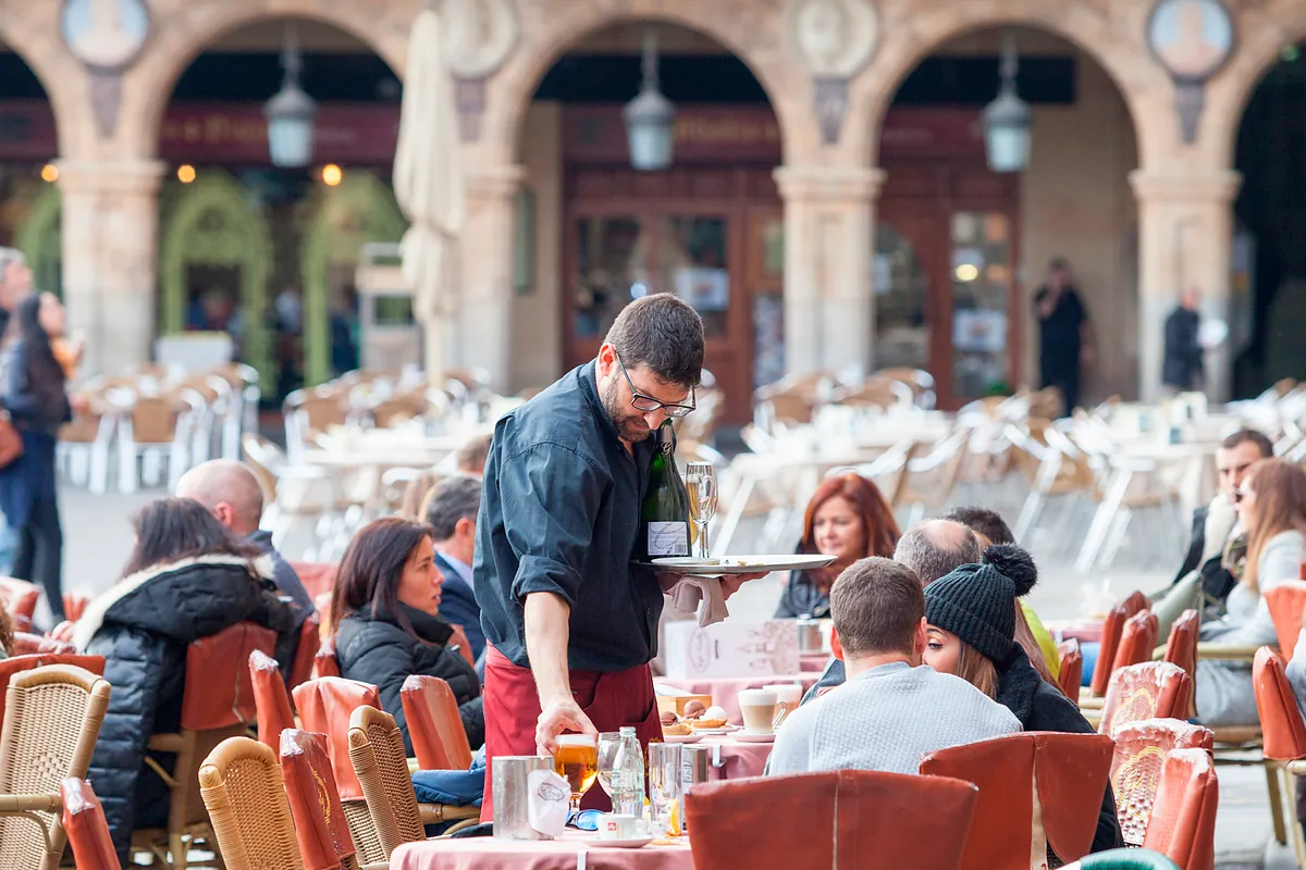 Marruecos, Rumanía y Colombia aportan el 31% del empleo extranjero en España