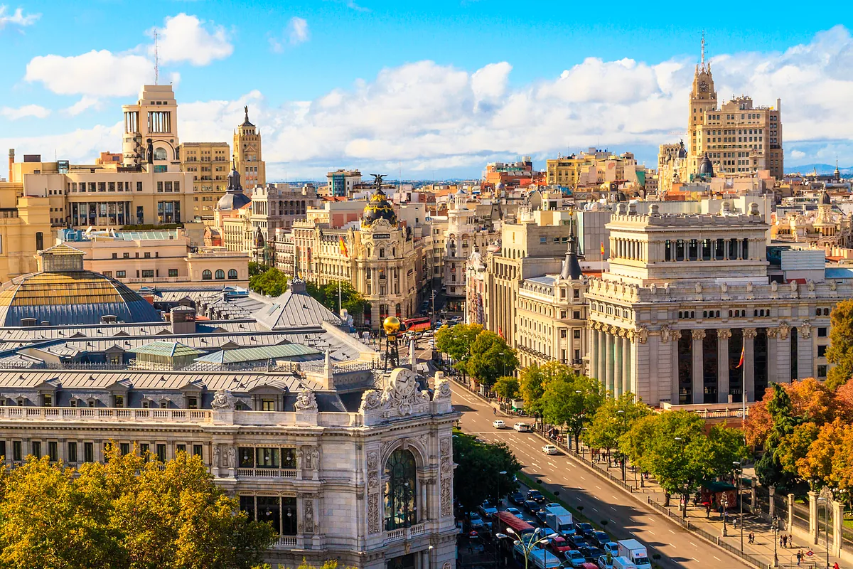 El precio de la vivienda sube un 9,8% impulsado por Madrid, la costa y el norte