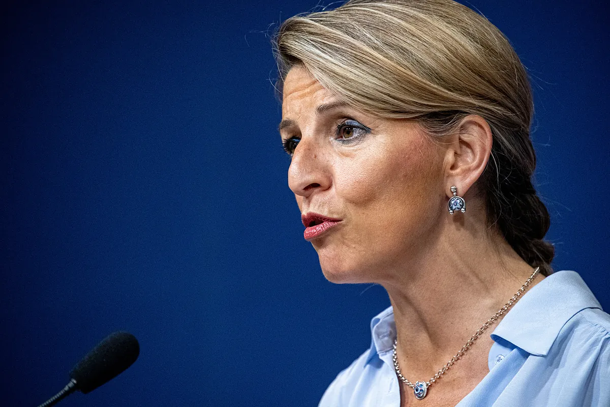 Sumar pide convocar la comisión de seguimiento del pacto de gobierno y IU no descarta la moción de censura