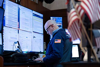 Ibex 35 hoy, la Bolsa en Directo | Wall Street cierra en máximos históricos tras el buen dato de inflación