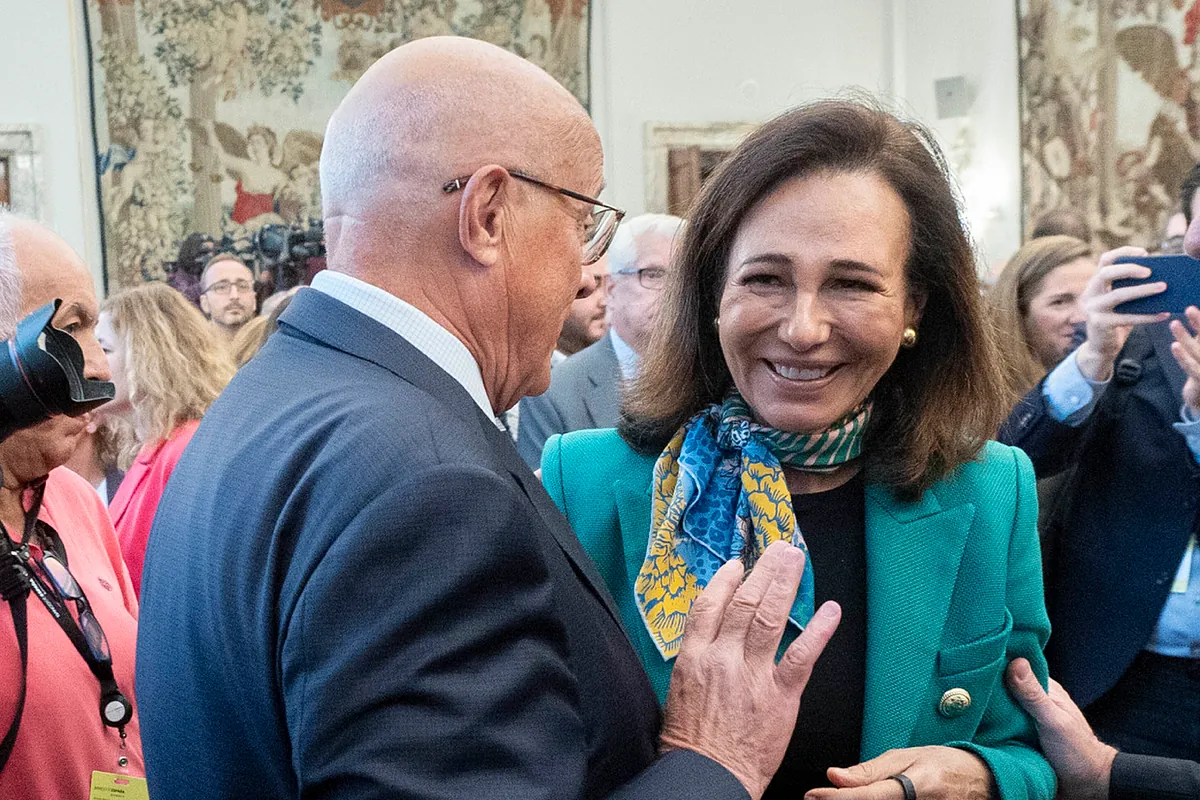 Nicole rodrigues fudendo the girl replied its okay, no one